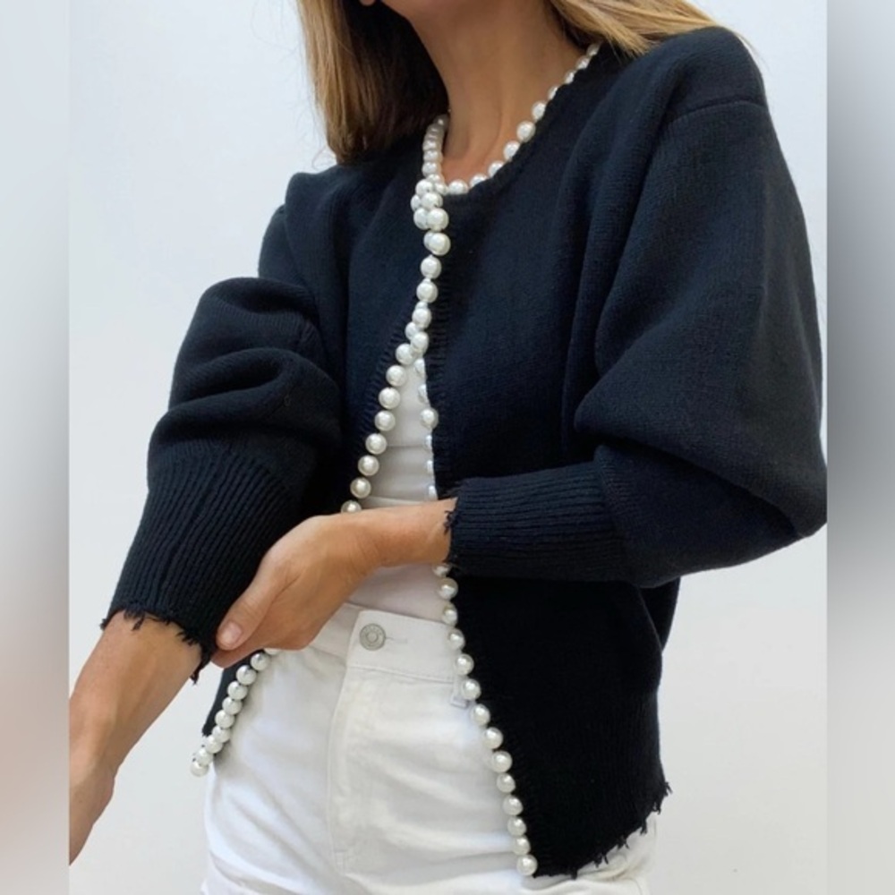 Pearl Trim Ripped Hem Cardigan Commense size XS CM8